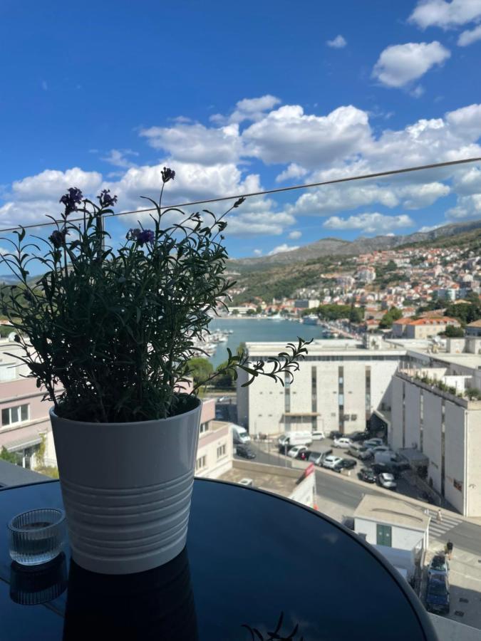 Lumax Apartment Дубровник Екстериор снимка