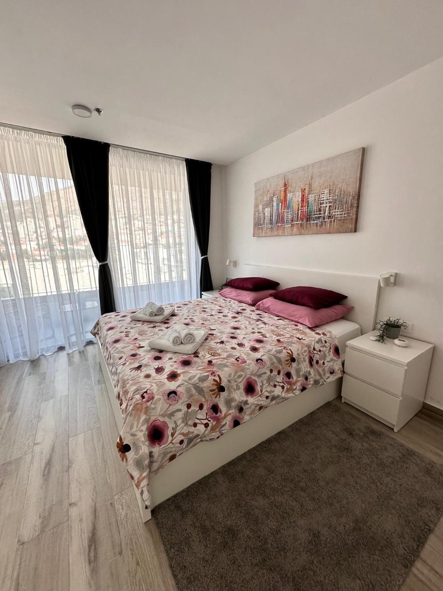 Lumax Apartment Дубровник Екстериор снимка