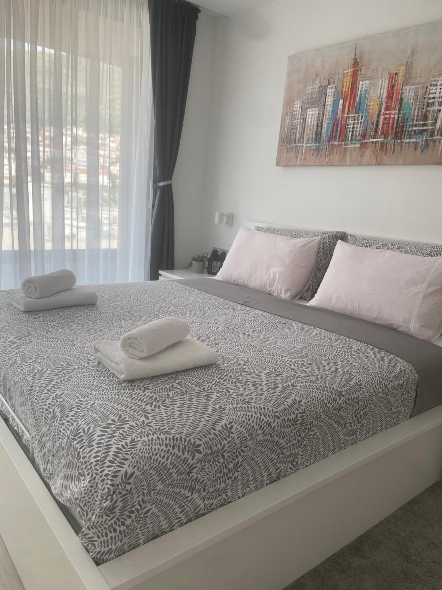 Lumax Apartment Дубровник Екстериор снимка